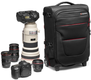 Чемодан на колесах для фототехники Manfrotto Pro Light Reloader Air-55 (PL-RL-A55) Чемодан на колесах для фототехники Manfrotto Pro Light Reloader Air-55 (PL-RL-A55)