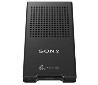 Считывающее устройство Memory Card Reader MRW-G1 CFexpress Type B/ XQD Считывающее устройство Memory Card Reader MRW-G1 CFexpress Type B/ XQD