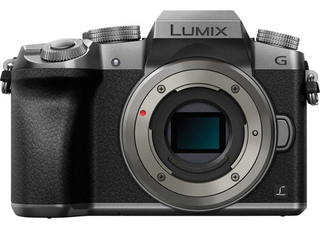 Цифровой фотоаппарат  Panasonic DMC-G7 Body Silver Цифровой фотоаппарат  Panasonic DMC-G7 Body Silver