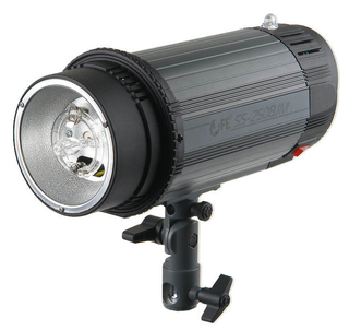 Вспышка студийная Falcon Eyes SS-250BJM Вспышка студийная Falcon Eyes SS-250BJM