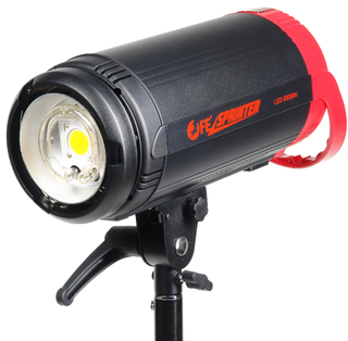 Вспышка студийная Falcon Eyes Sprinter LED 300BW Вспышка студийная Falcon Eyes Sprinter LED 300BW