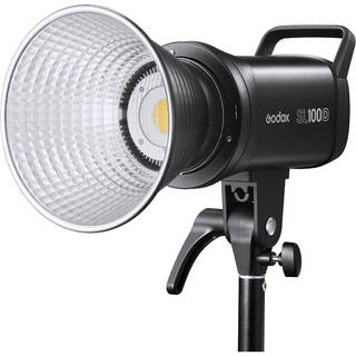 Осветитель светодиодный Godox SL100D студийный Осветитель светодиодный Godox SL100D студийный